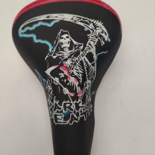 Asiento Cross Alpe figuras sin broche Darth Dead