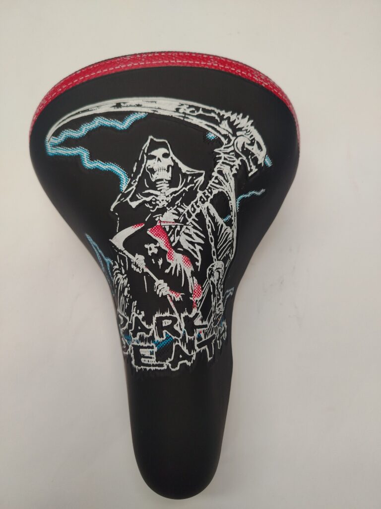 Asiento Cross Alpe figuras sin broche Darth Dead
