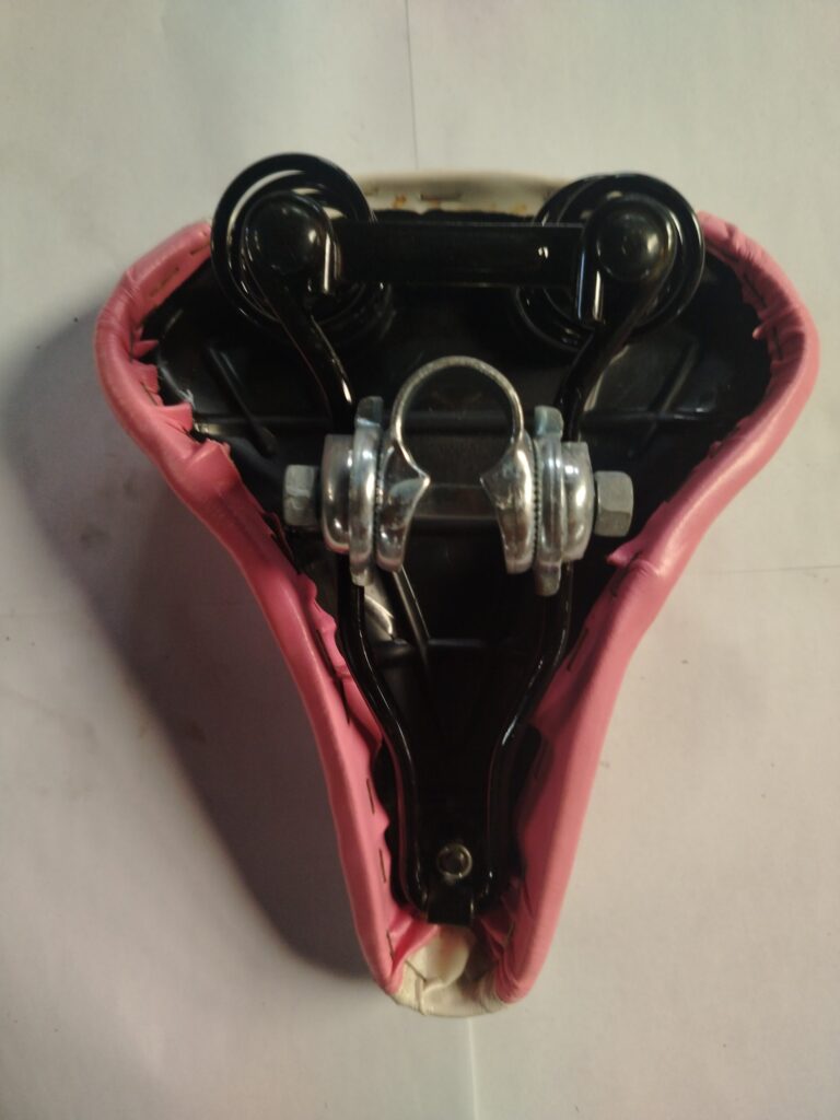 ASIENTO ALPE TMO STANDAR C/COSTURAS ROSA/BLANCO