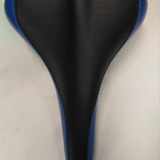 ASIENTO MTB GT "JAGUAR" COLORES NEGRO/AZUL