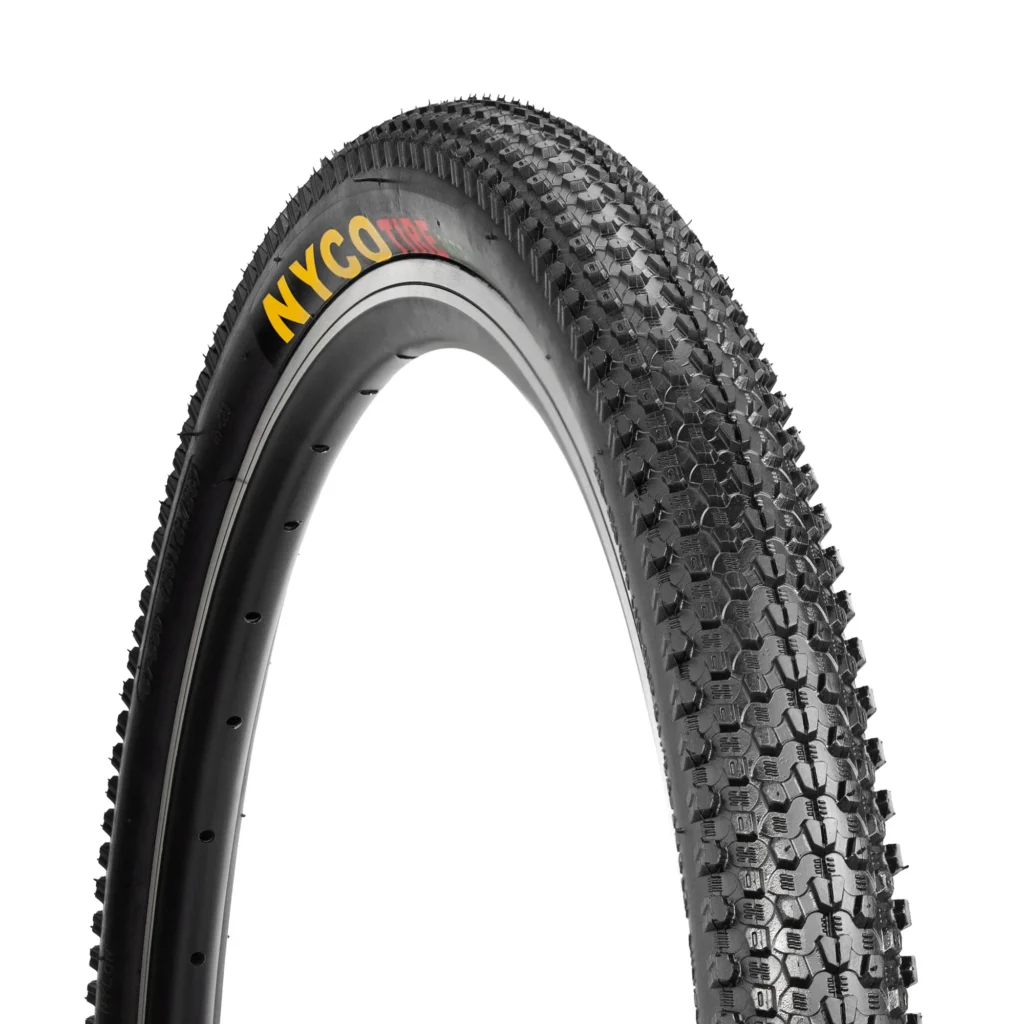 LLANTA R-26 X 2.125 HY028 NYCO NEGRA BCX