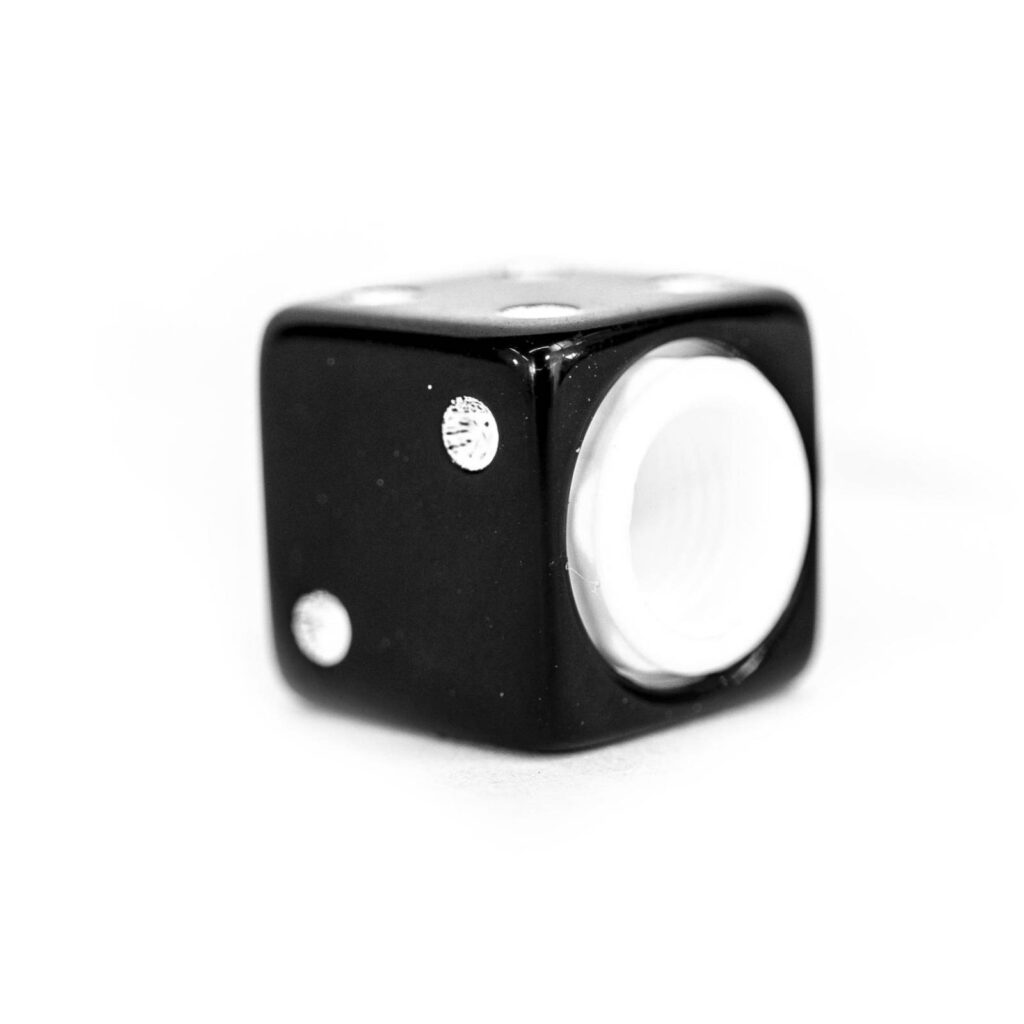 TAPON VALV. DADO NEGRO PLASTICO TWN BCX "PAR"