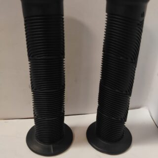 PUÑO BMX NEGRO 145MM CURVAS ALF *BB