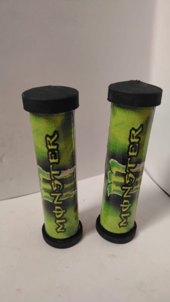 PUÑO INFANTIL MONSTER